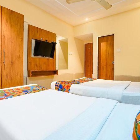 Fabhotel Regal Inn Mumbai  Buitenkant foto