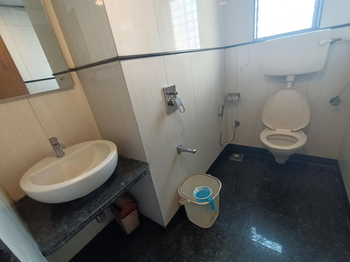 Fabhotel Regal Inn Mumbai  Buitenkant foto